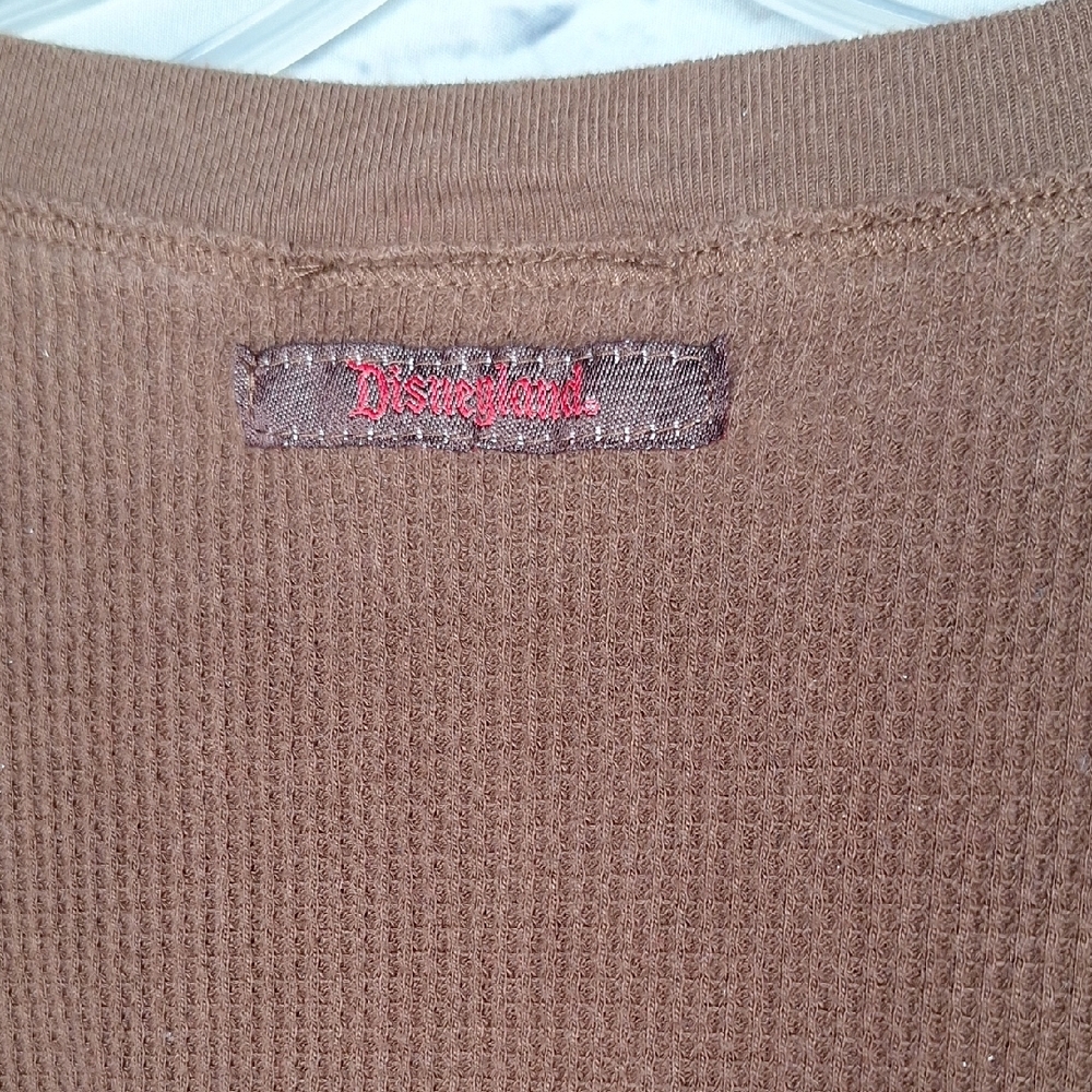 Disneyland Resorts Brown Thermal Long Sleeve Minnie Mouse Character Tee Sz Med - Picture 7 of 8